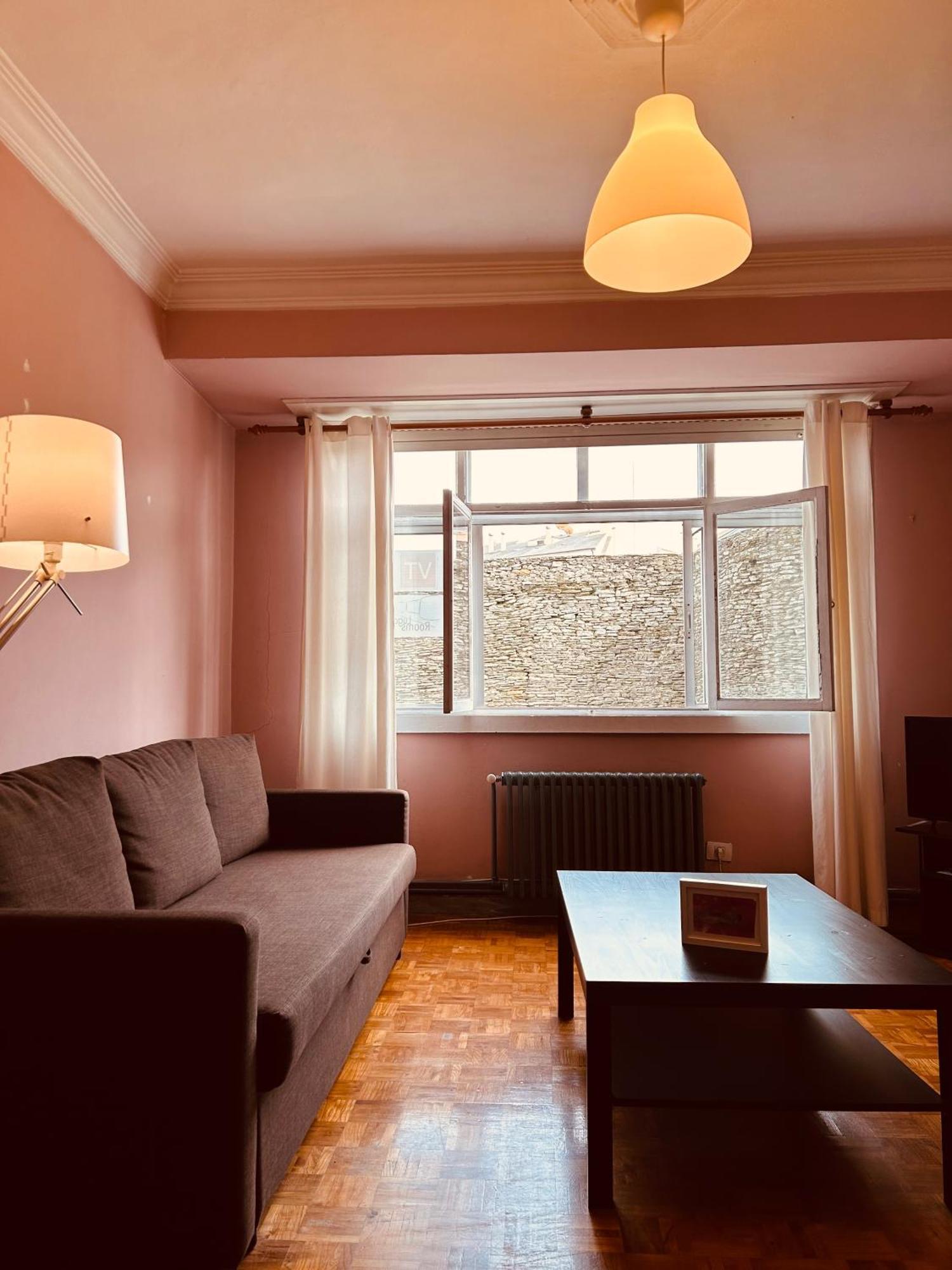 Apartment Lugo Rooms エクステリア 写真