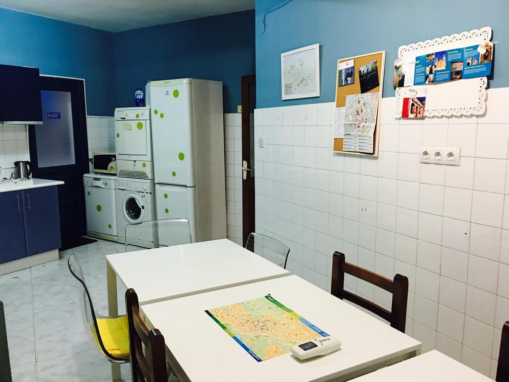 Apartment Lugo Rooms エクステリア 写真